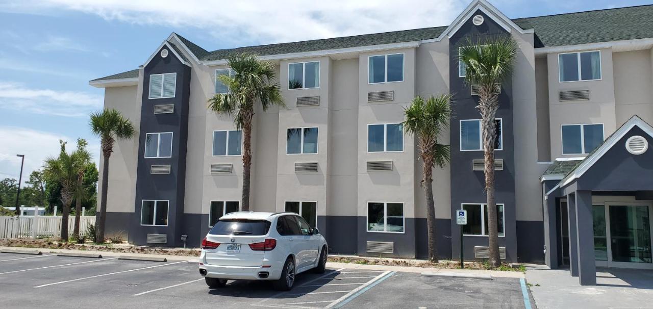 Microtel Inn & Suites By Wyndham Panama City Exterior photo